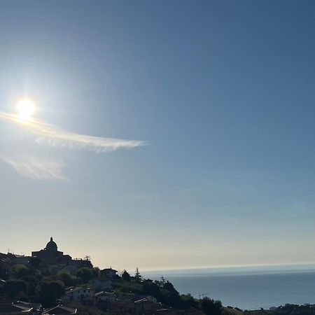 Seta Luxury Apartamento Roseto Degli Abruzzi Exterior foto