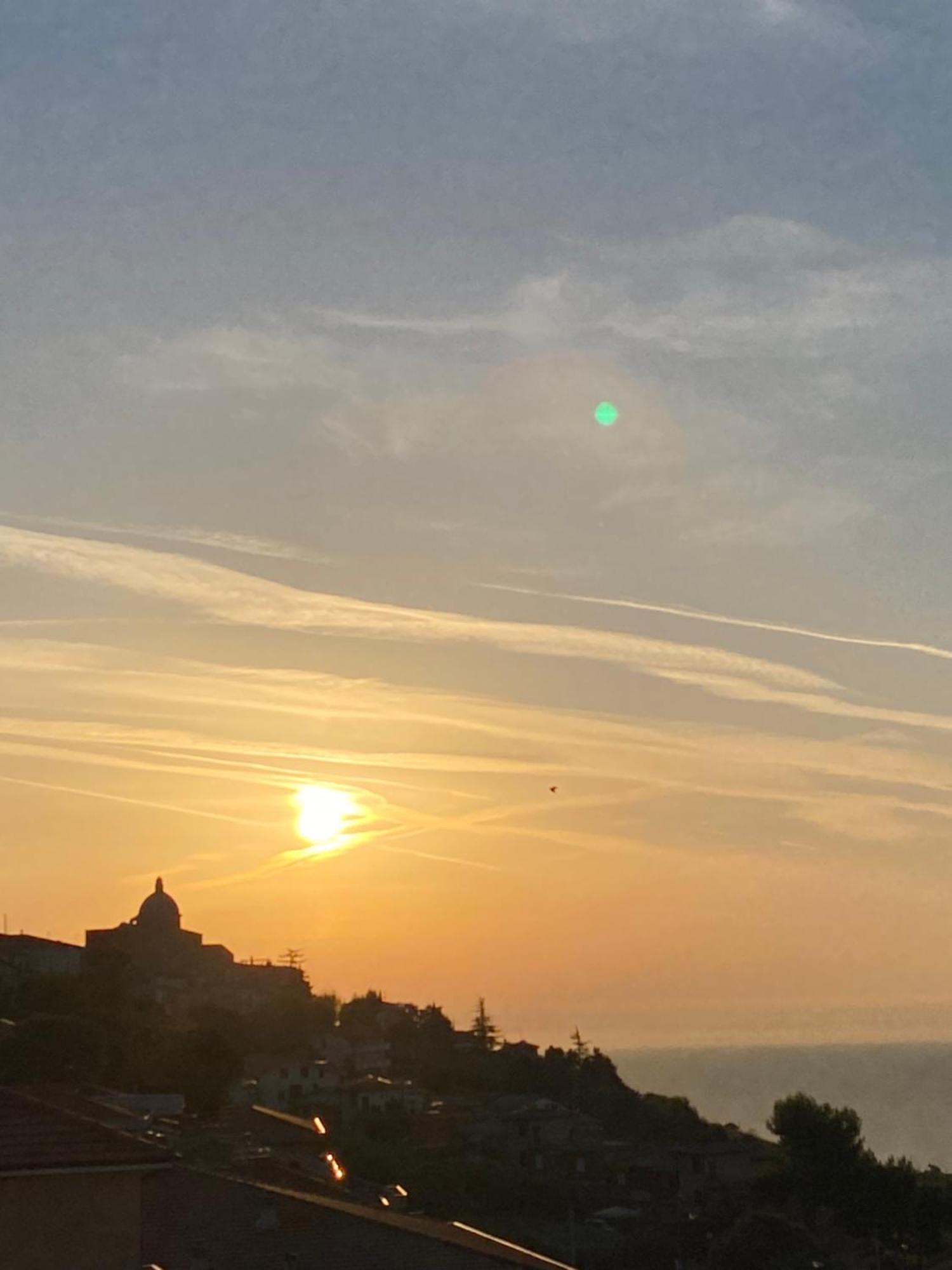Seta Luxury Apartamento Roseto Degli Abruzzi Exterior foto